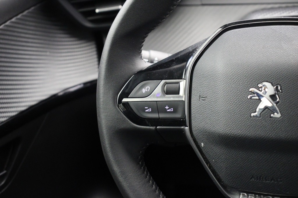 Peugeot 208 (T599BS) met abonnement