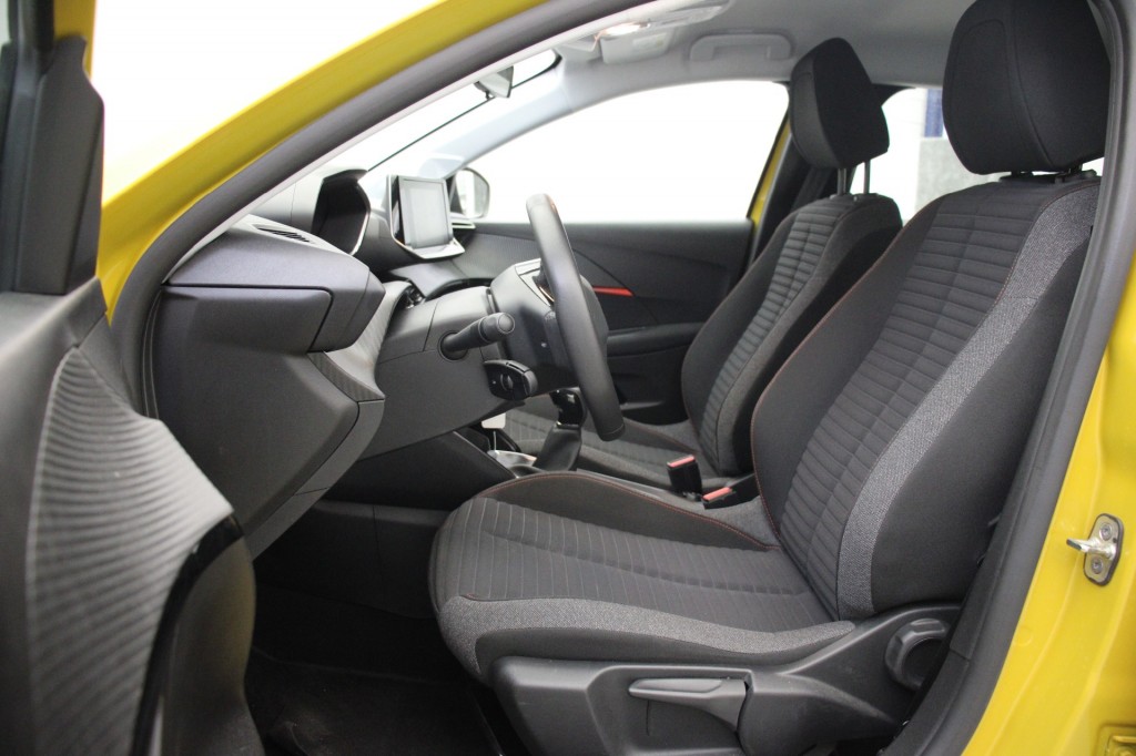 Peugeot 208 (T599BS) met abonnement