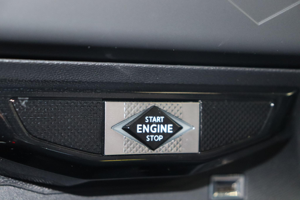 DS DS 3 (P108ZL) met abonnement