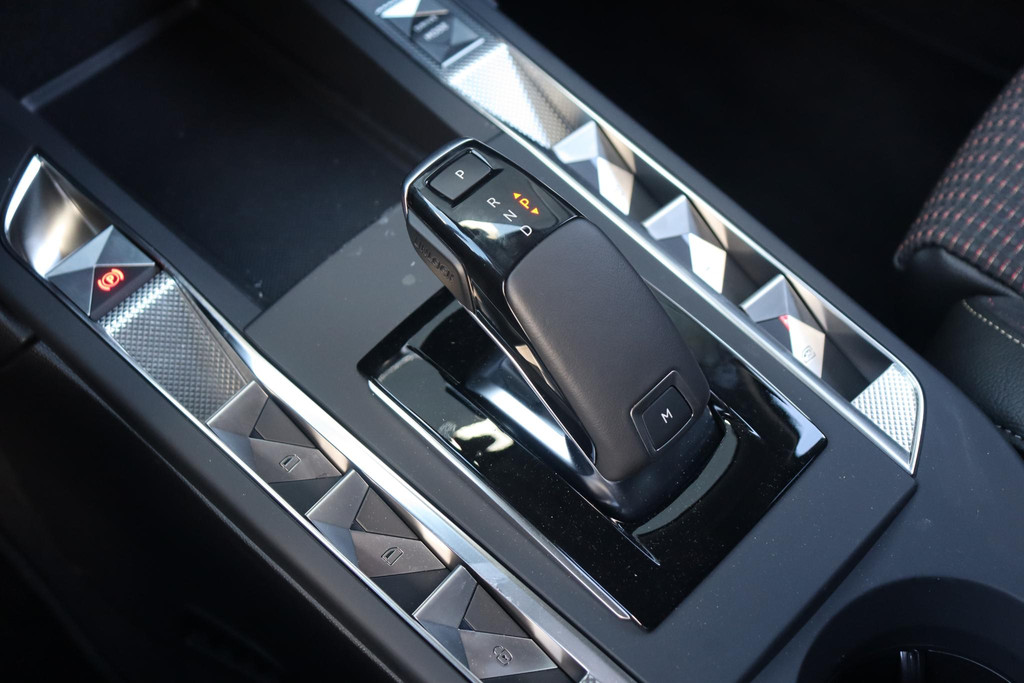 DS DS 3 (GHN14K) met abonnement