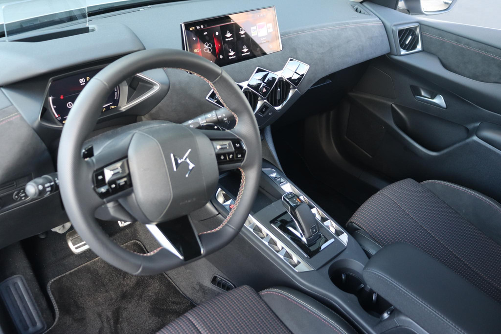 DS DS 3 (GHN14K) met abonnement