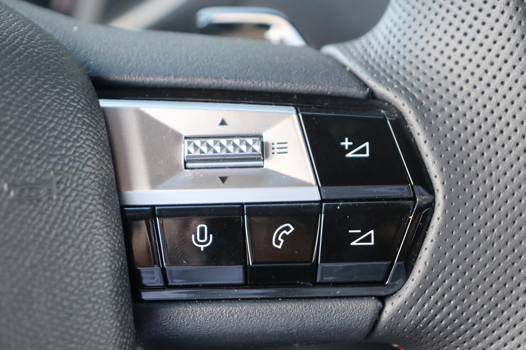 DS DS 3 (GHN14K) met abonnement