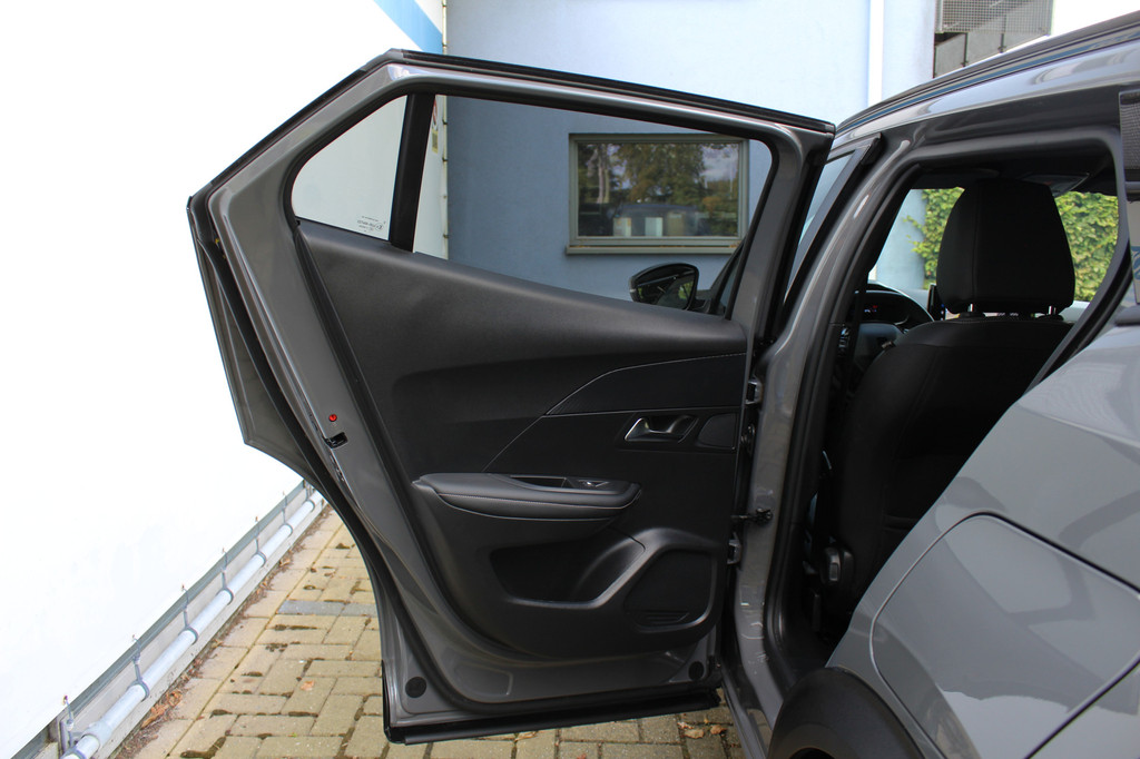 Peugeot 2008 (HXP79B) met abonnement