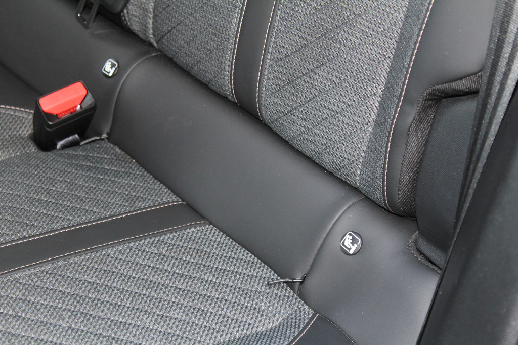 Peugeot 2008 (HXP79B) met abonnement