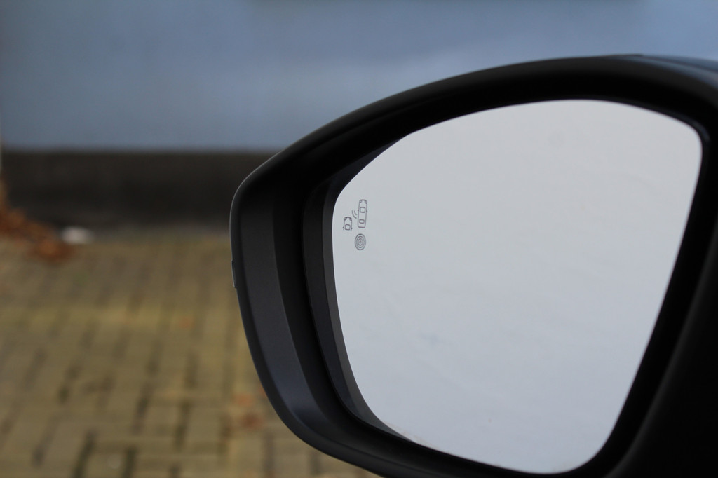 Peugeot 2008 (HXP79B) met abonnement