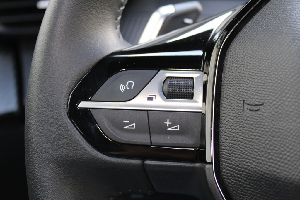 Peugeot 2008 (HXP79B) met abonnement