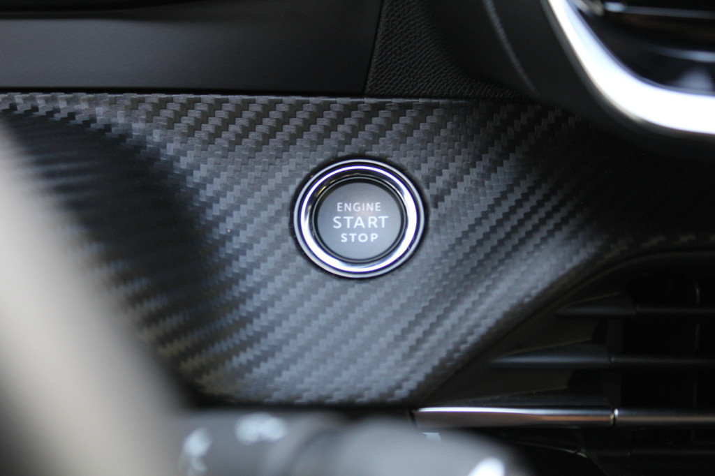 Peugeot 2008 (HXP79B) met abonnement