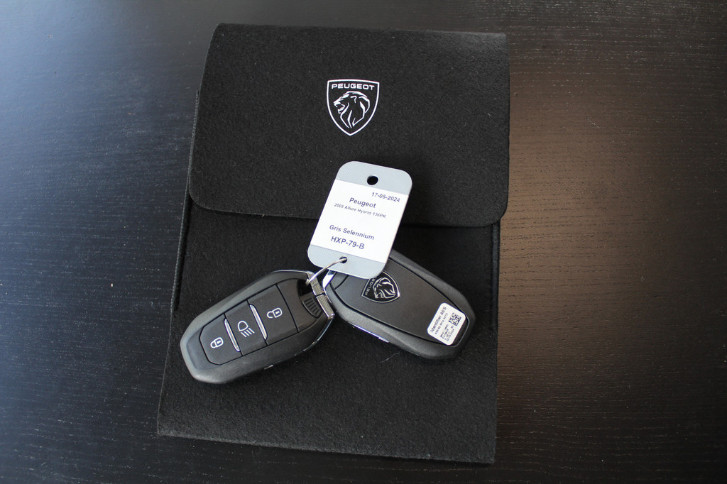 Peugeot 2008 (HXP79B) met abonnement