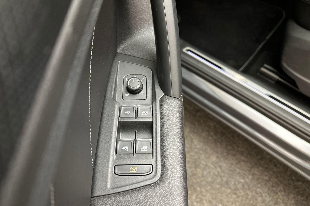 Volkswagen Tiguan (JDD04H) met abonnement