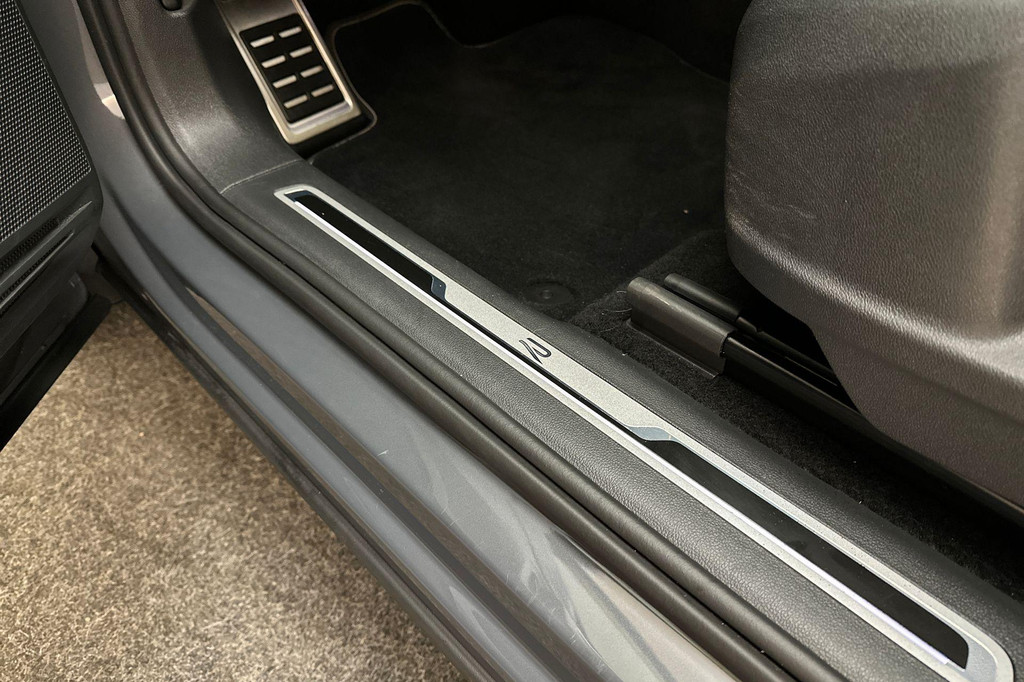 Volkswagen Tiguan (JDD04H) met abonnement