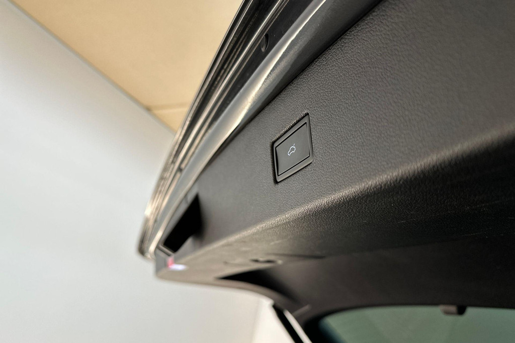 Volkswagen Tiguan (JDD04H) met abonnement