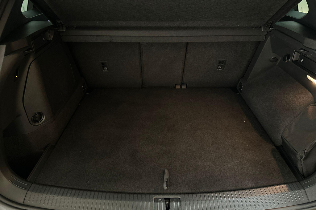 Volkswagen Tiguan (JDD04H) met abonnement