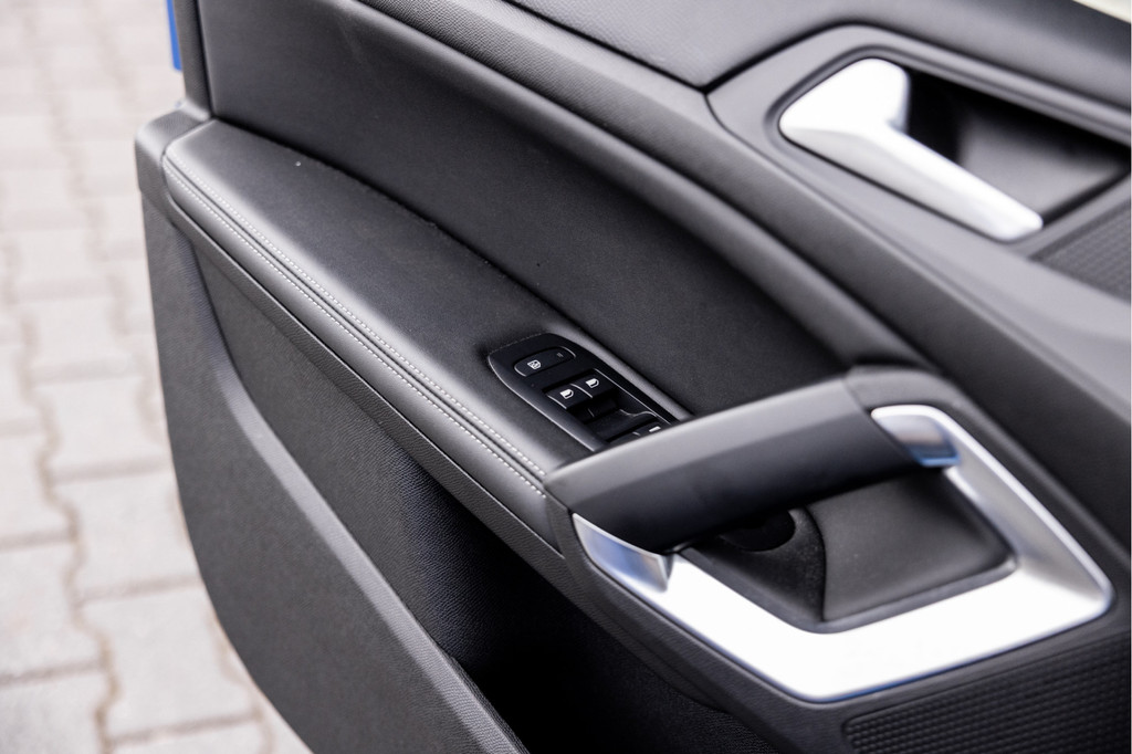 Peugeot 308 (K600HK) met abonnement