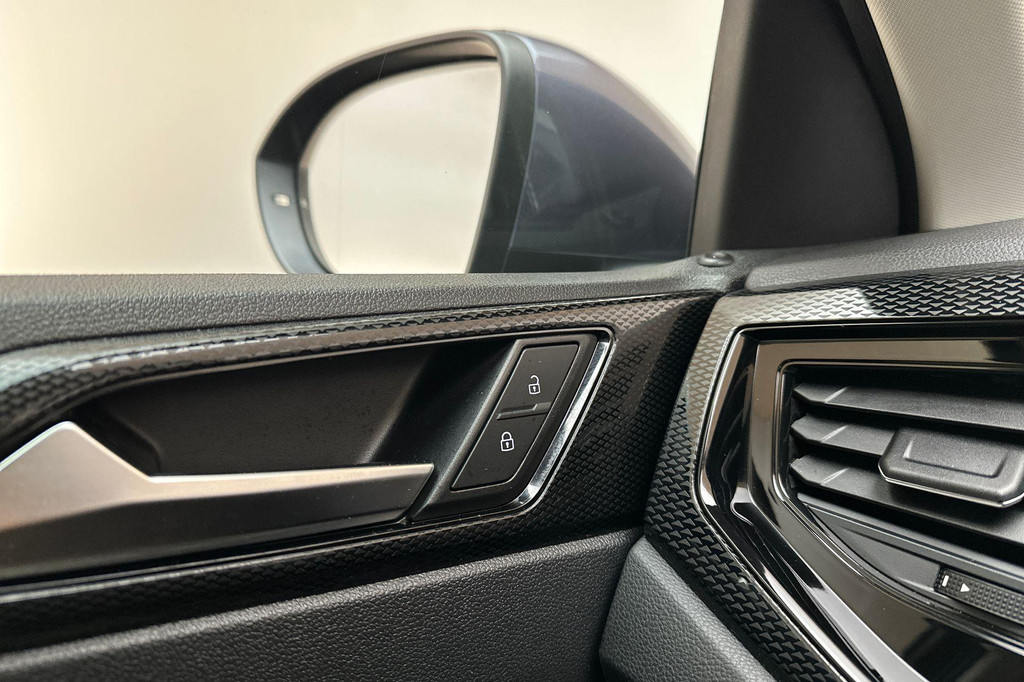 Volkswagen Taigo (T113TB) met abonnement