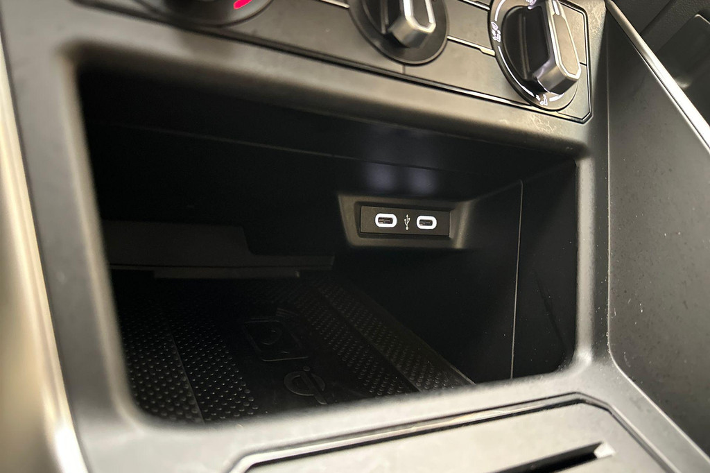 Volkswagen Taigo (T113TB) met abonnement