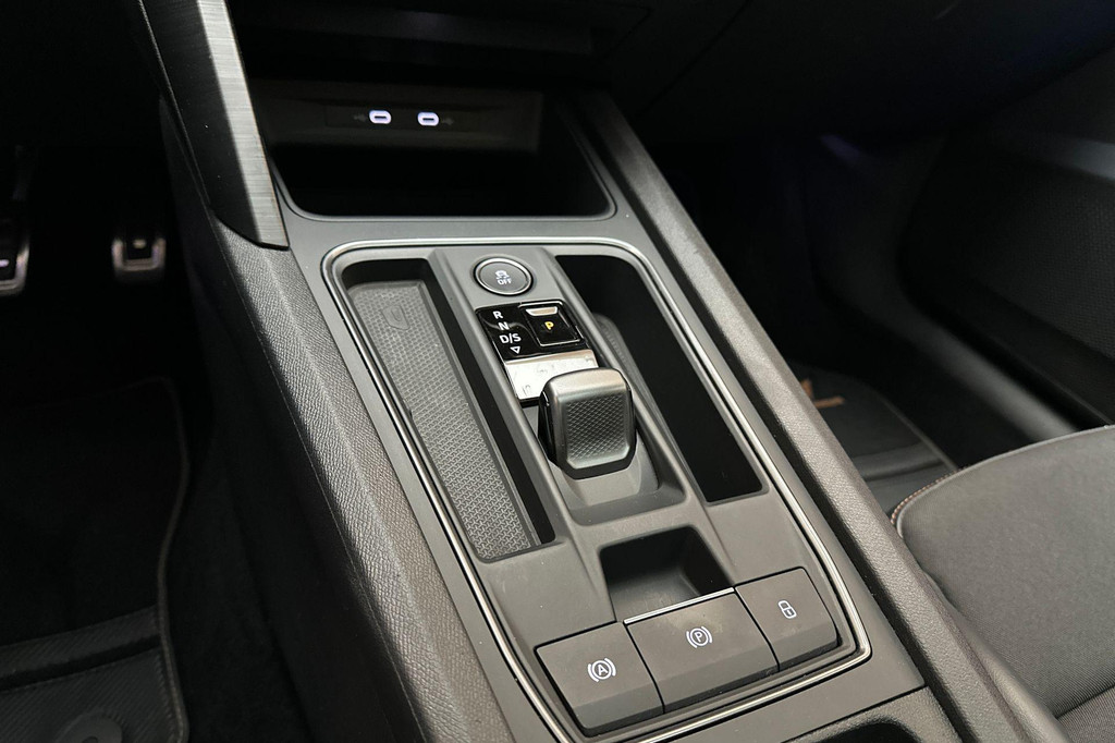 CUPRA Leon Sportstourer (JDP98G) met abonnement