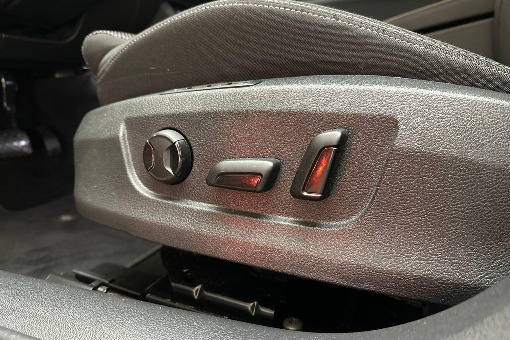 ŠKODA Superb (P780KB) met abonnement