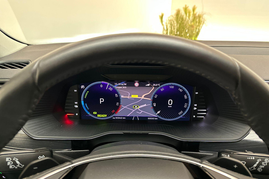 ŠKODA Superb (P780KB) met abonnement