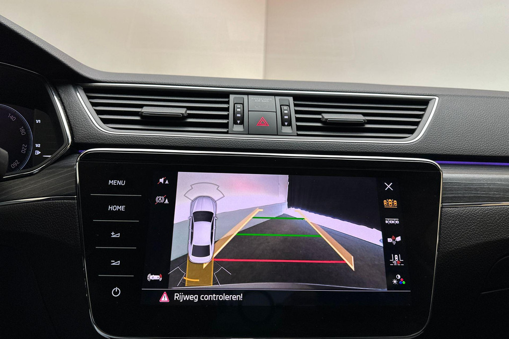 ŠKODA Superb (P780KB) met abonnement