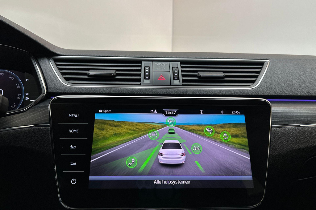 ŠKODA Superb (P780KB) met abonnement