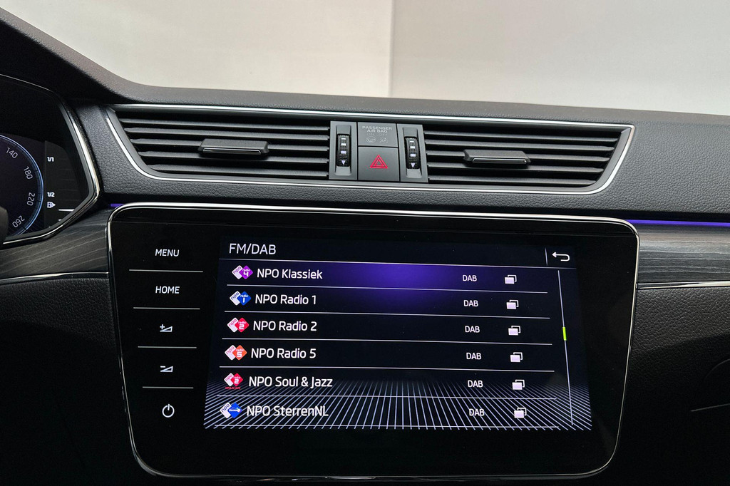 ŠKODA Superb (P780KB) met abonnement