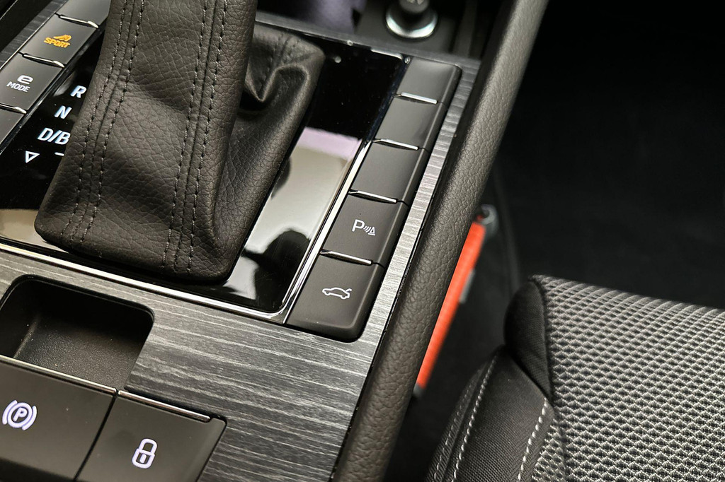 ŠKODA Superb (P780KB) met abonnement