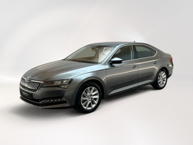 ŠKODA Superb (P780KB) met auto abonnement