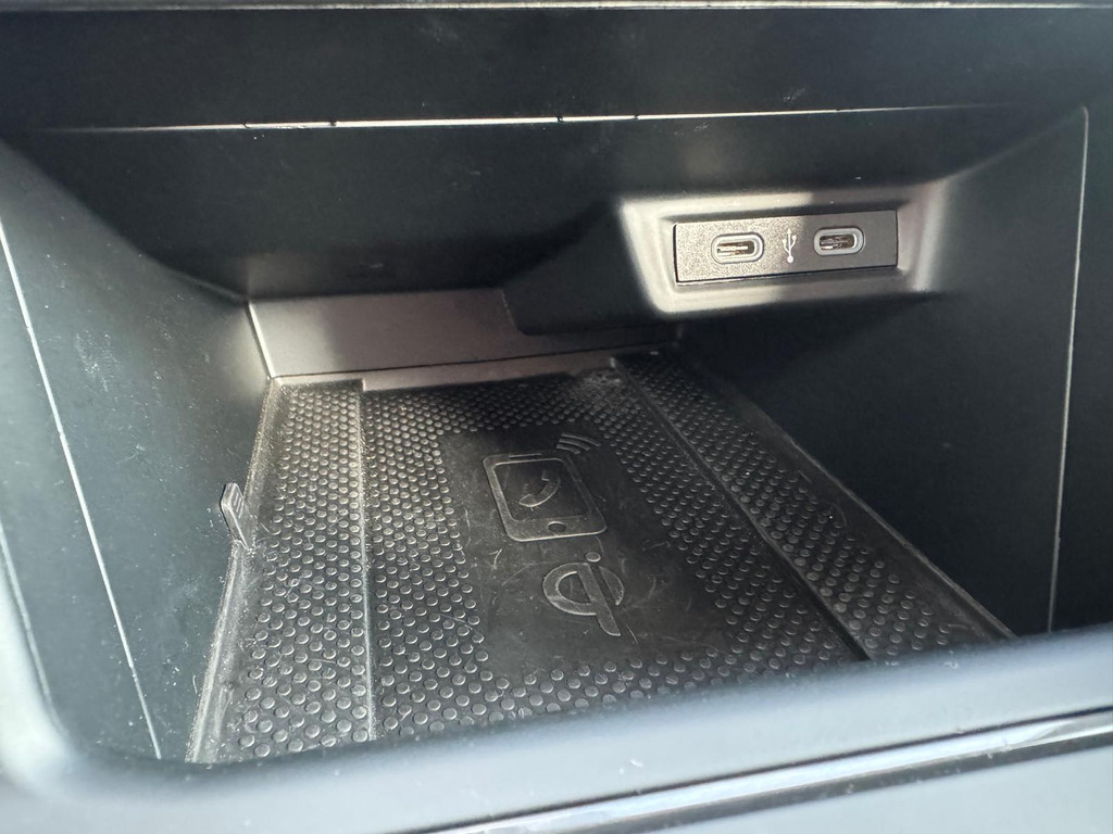 Volkswagen Taigo (T868DK) met abonnement