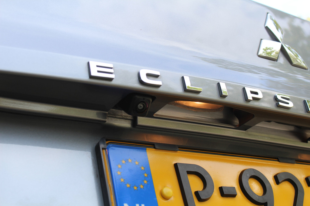 Mitsubishi Eclipse Cross (P923RK) met abonnement