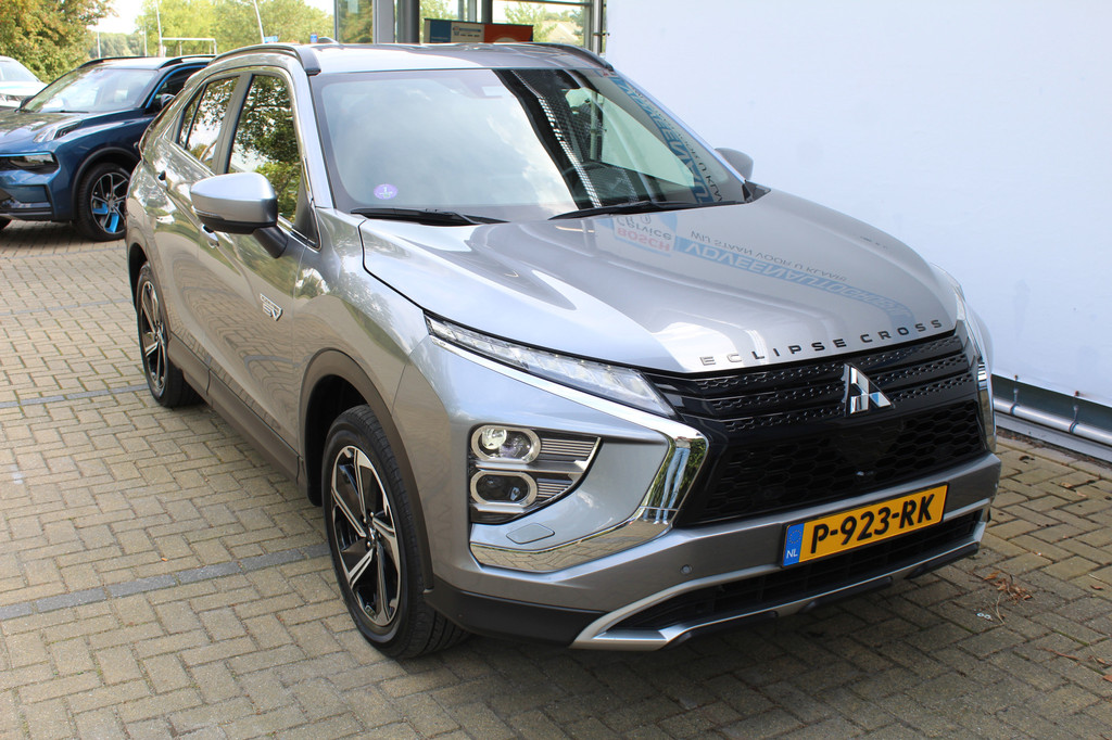 Mitsubishi Eclipse Cross (P923RK) met abonnement