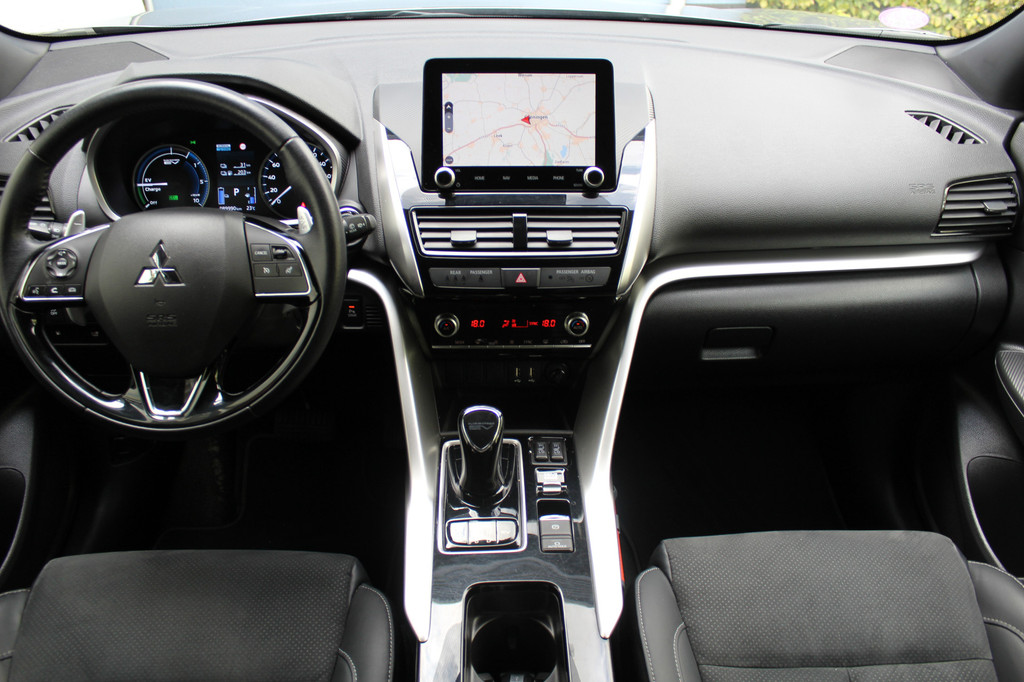 Mitsubishi Eclipse Cross (P923RK) met abonnement