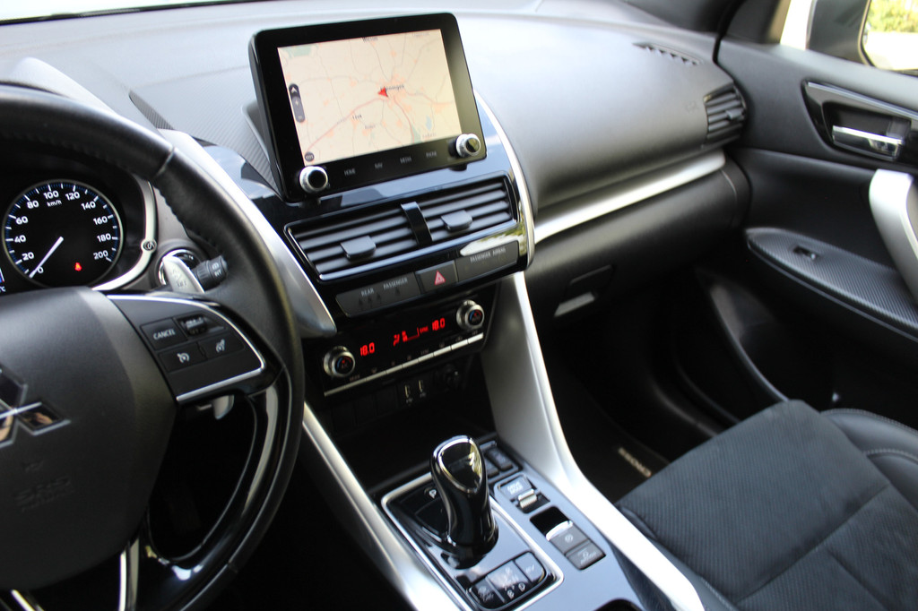 Mitsubishi Eclipse Cross (P923RK) met abonnement