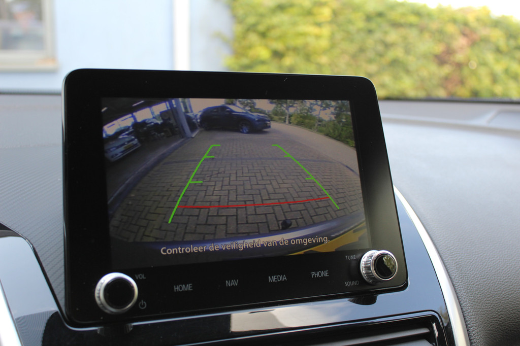 Mitsubishi Eclipse Cross (P923RK) met abonnement