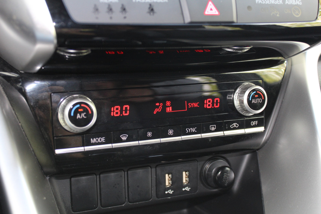 Mitsubishi Eclipse Cross (P923RK) met abonnement