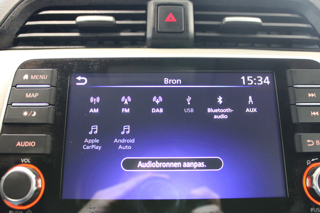 Nissan Micra (S349LN) met abonnement