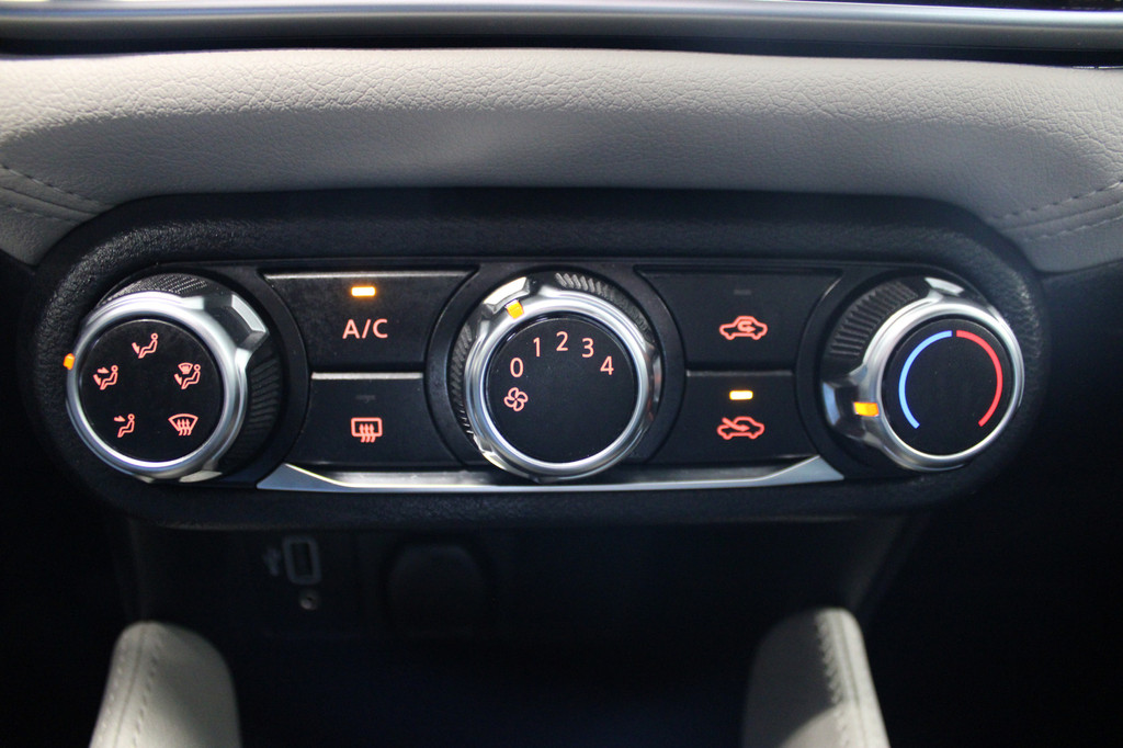 Nissan Micra (S349LN) met abonnement