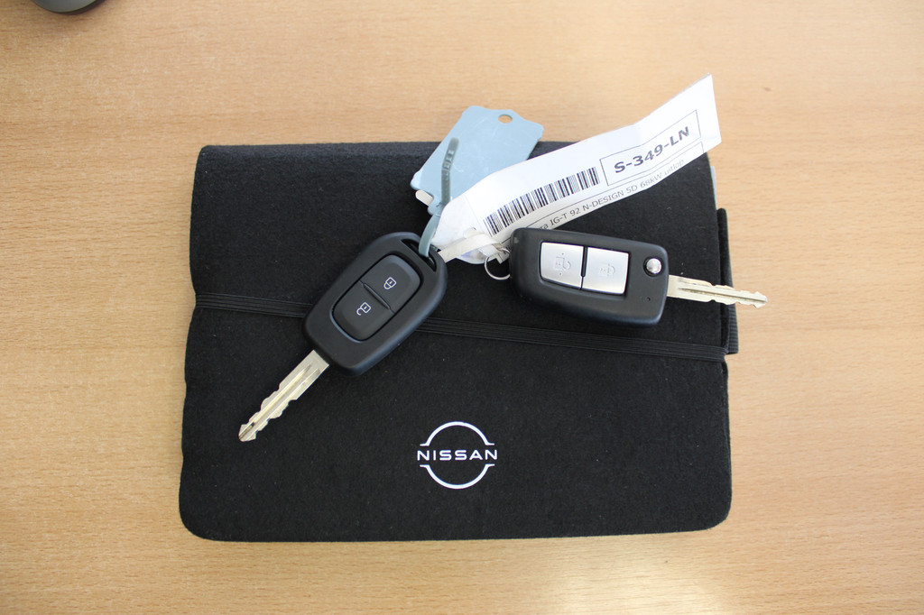 Nissan Micra (S349LN) met abonnement