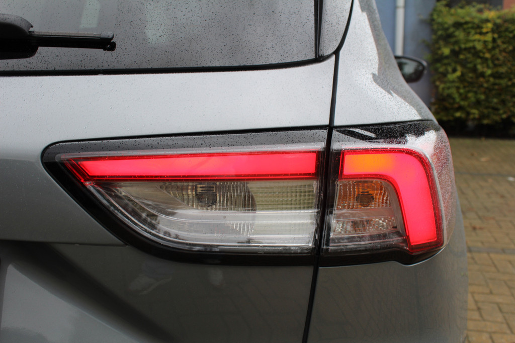 Ford Kuga (L321JB) met abonnement