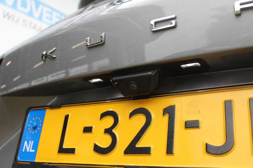 Ford Kuga (L321JB) met abonnement