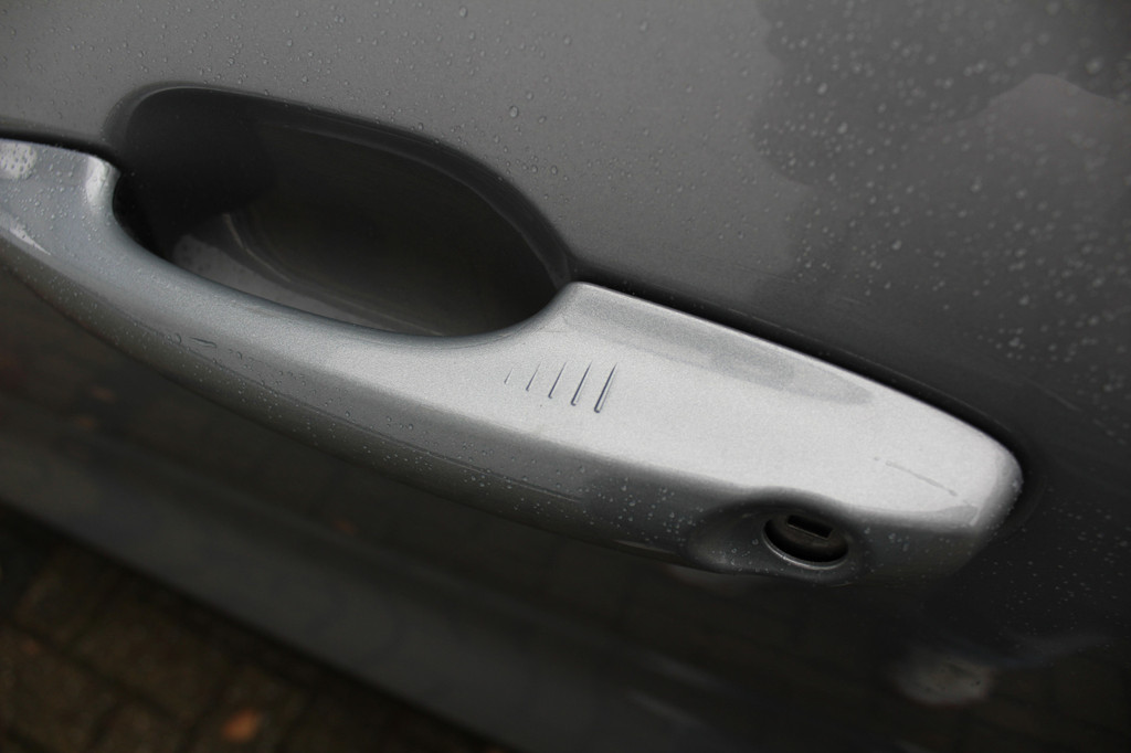 Ford Kuga (L321JB) met abonnement