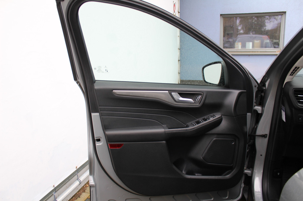 Ford Kuga (L321JB) met abonnement