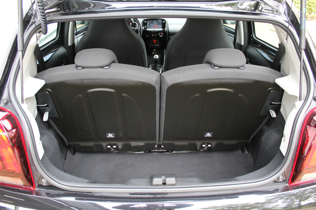 Peugeot 108 (H194RN) met abonnement