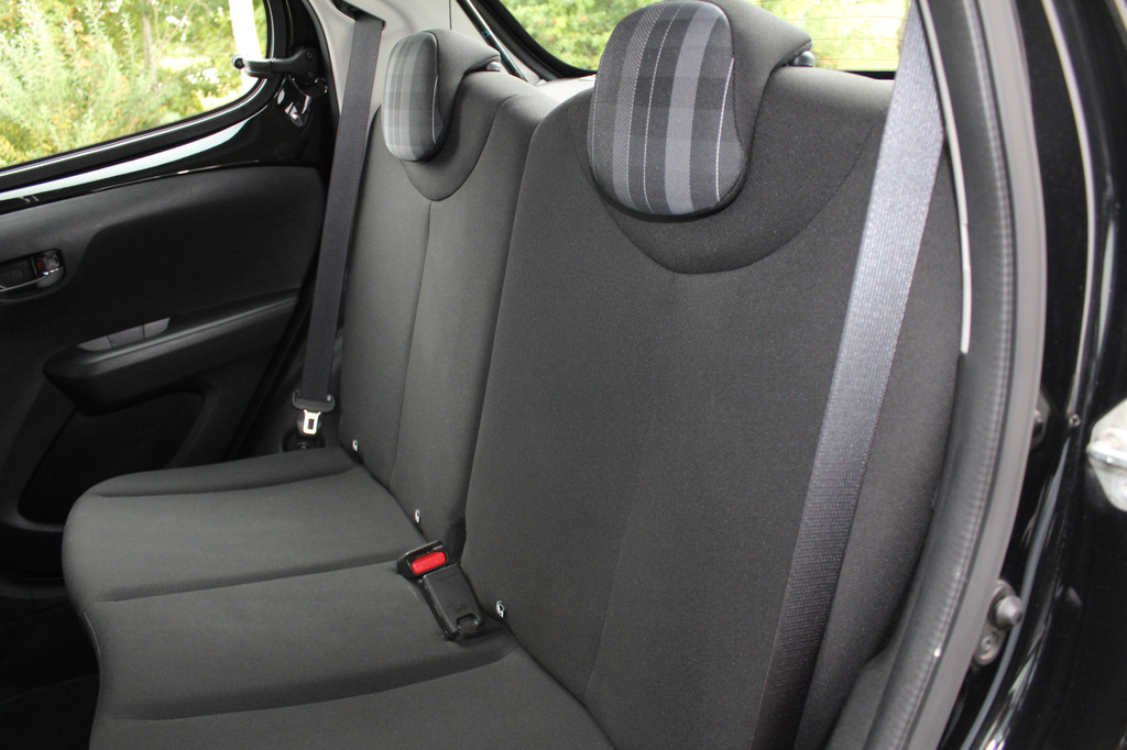 Peugeot 108 (H194RN) met abonnement