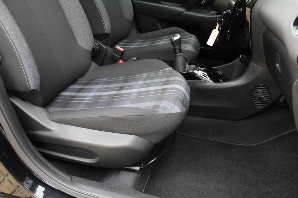 Peugeot 108 (H194RN) met abonnement