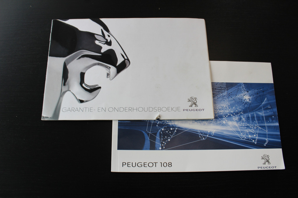Peugeot 108 (H194RN) met abonnement