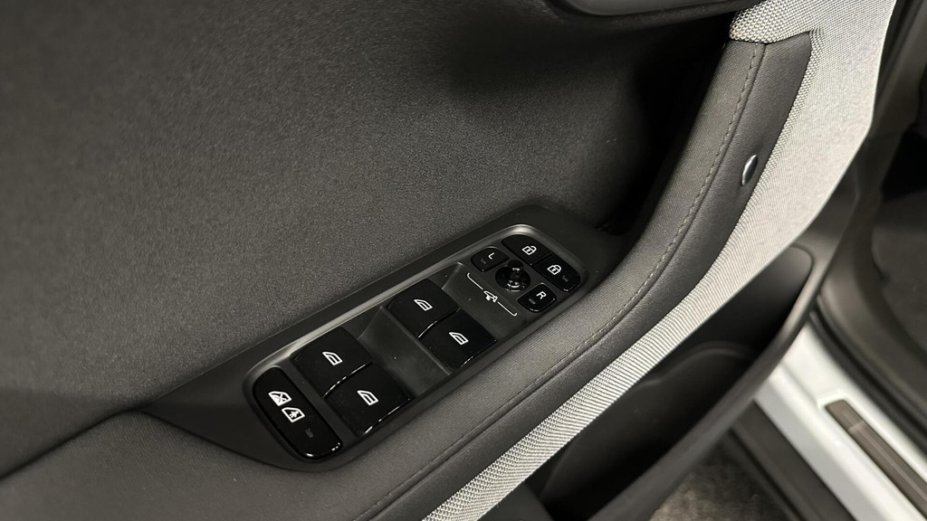 Polestar 2 (R413JX) met abonnement