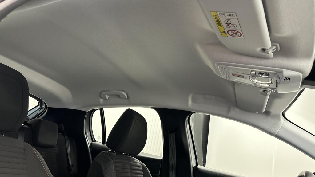 Peugeot 208 (S896ZF) met abonnement