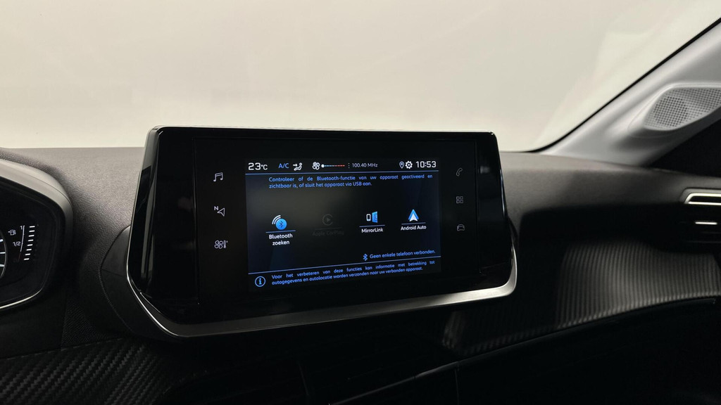 Peugeot 208 (S896ZF) met abonnement