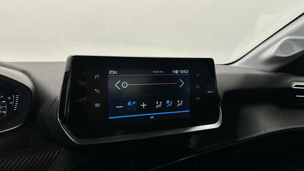 Peugeot 208 (S896ZF) met abonnement