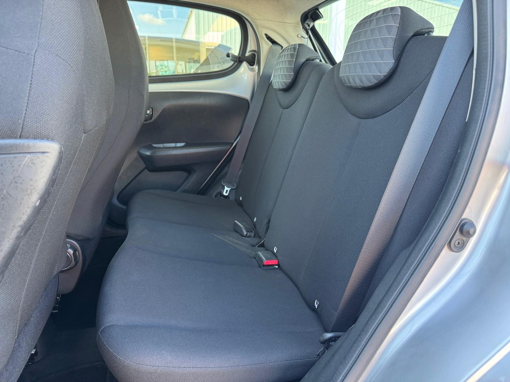 Peugeot 108 (L834NF) met abonnement